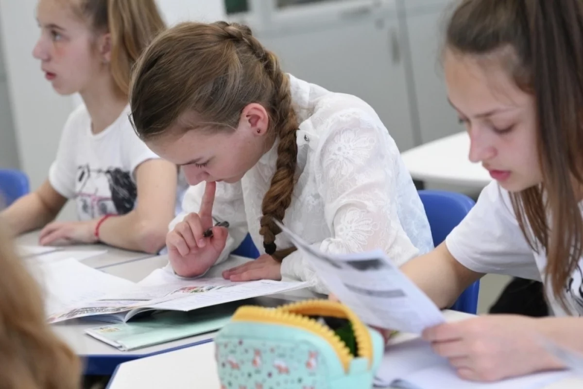 Не хочешь — не учись? Какие изменения ждут школы в 2026 году | Аргументы и Факты