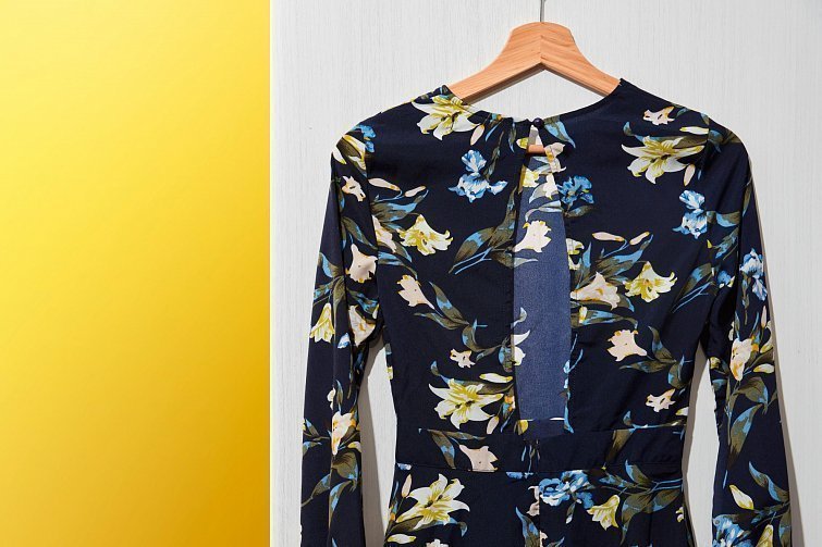 Как удалить запах пота с одежды? Статьи на официальном сайте Арнест ЮниРусь