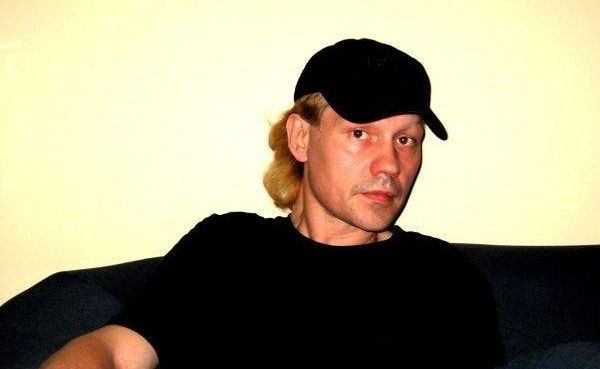 Из-за несчастного случая умер самый известный двойник Примадонны