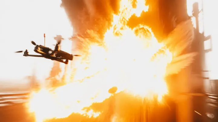 Тяжело это слышать. Известный военкор о последних атаках на Россию: «Бьют по самой важной составляющей нашей военной машины»