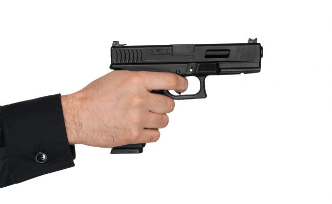 В Киеве водитель расстрелял пешехода из-за перехода дороги в неположенном месте.