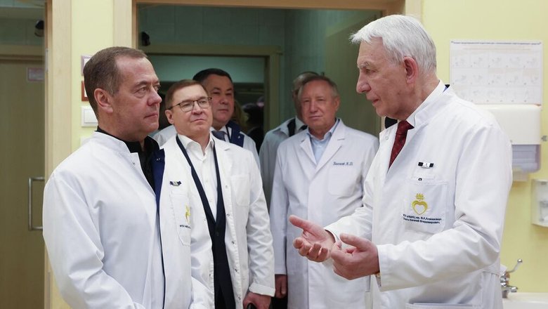 Медведев оценил ситуацию с детскими садами и ясельными группами