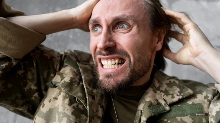 Подбитый советник Минобороны вышел на связь из больницы с плохими новостями: » У меня спрашивают: «Сергей, ну почему так?!»